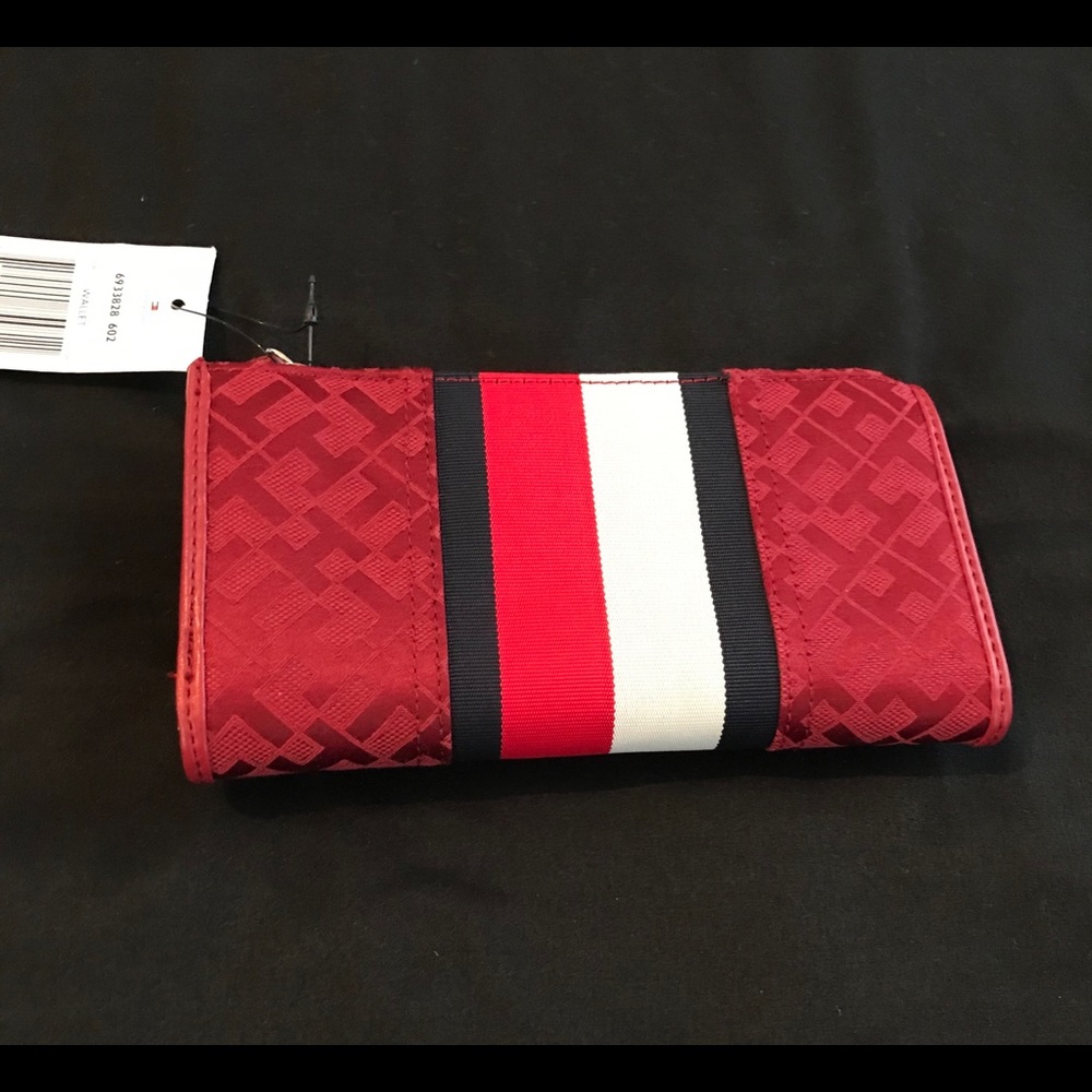 Tommy Hilfiger Wallet